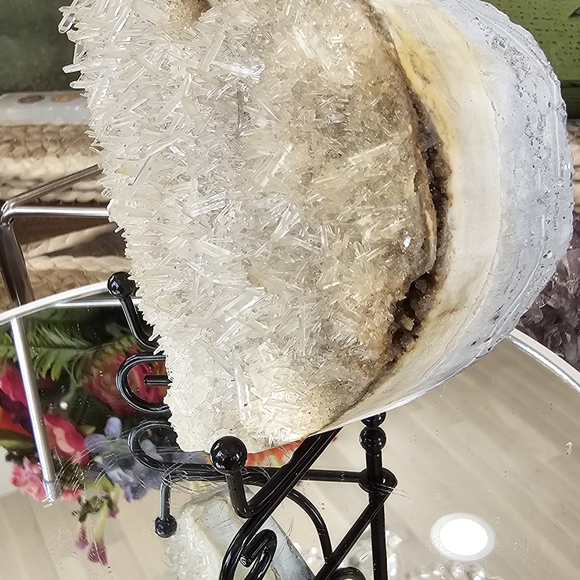 Gorgeous Large Quartz Heart With Sparkly Quartz Needles 5" X 4" With Stand - Picture 9 of 16